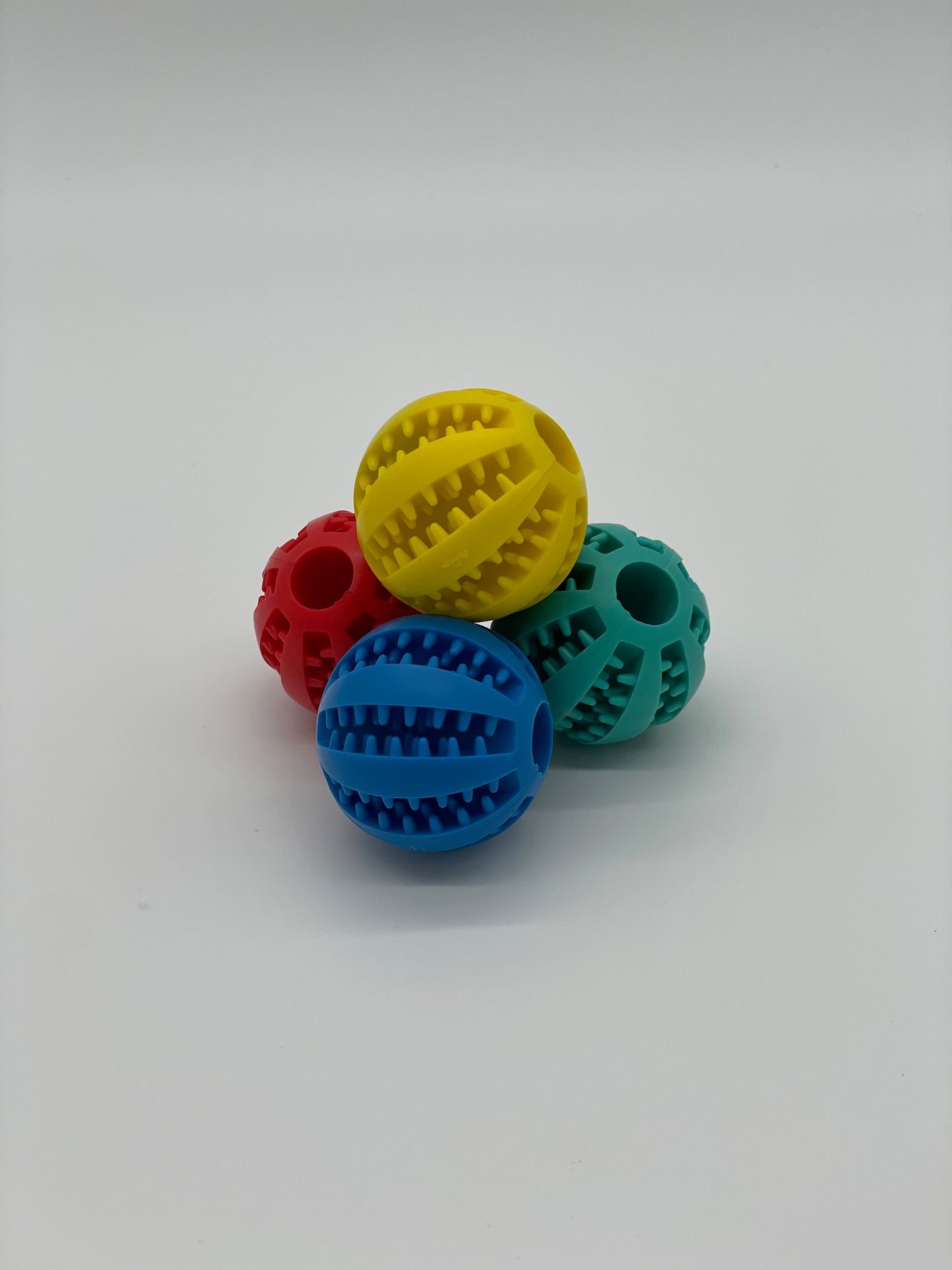 Treat Dispensing Ball - Medium-1